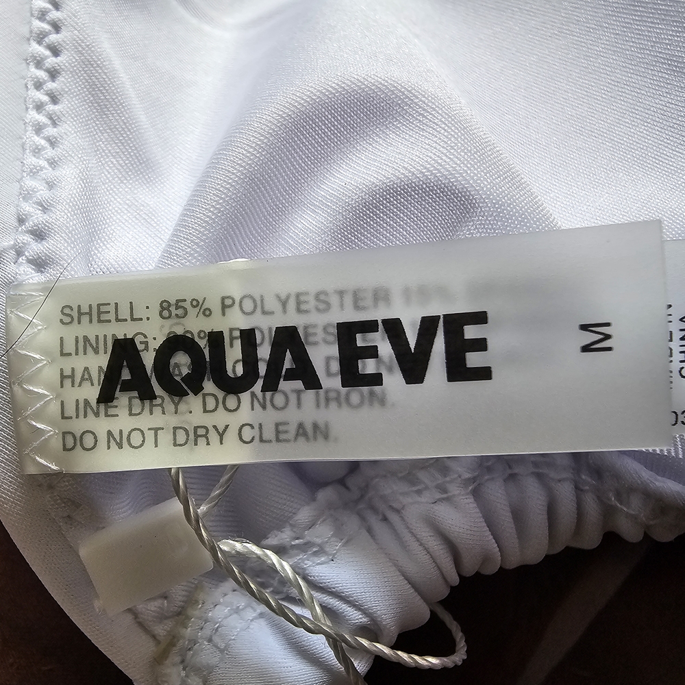 Triangle White Bikini Set - Picture 3 of 5